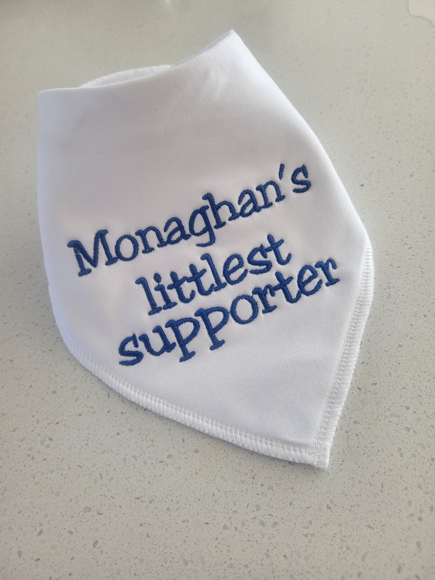 Gaa little supporter bib ( not personalised, county name only to be added to the box )