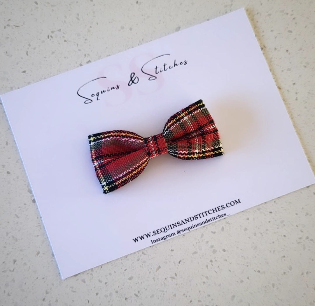 Medium tartan bow