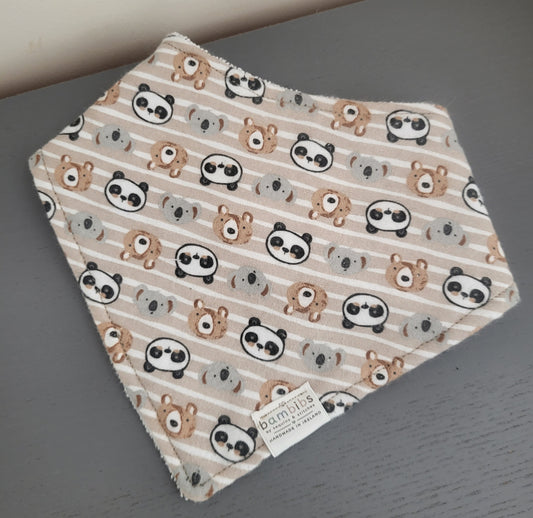 Cute cubs baby bib